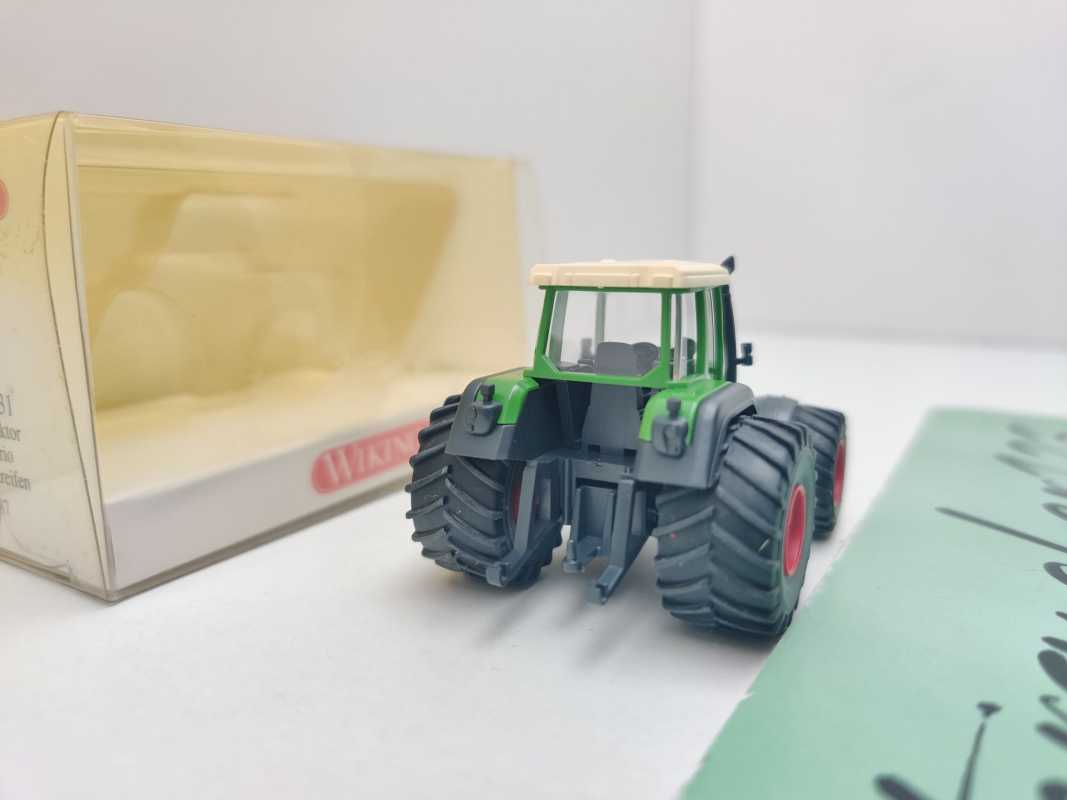 Wiking H0 377 40 31 Landw. Schlepper "Fendt Traktor 711 Vario" / 1:87 / OVP