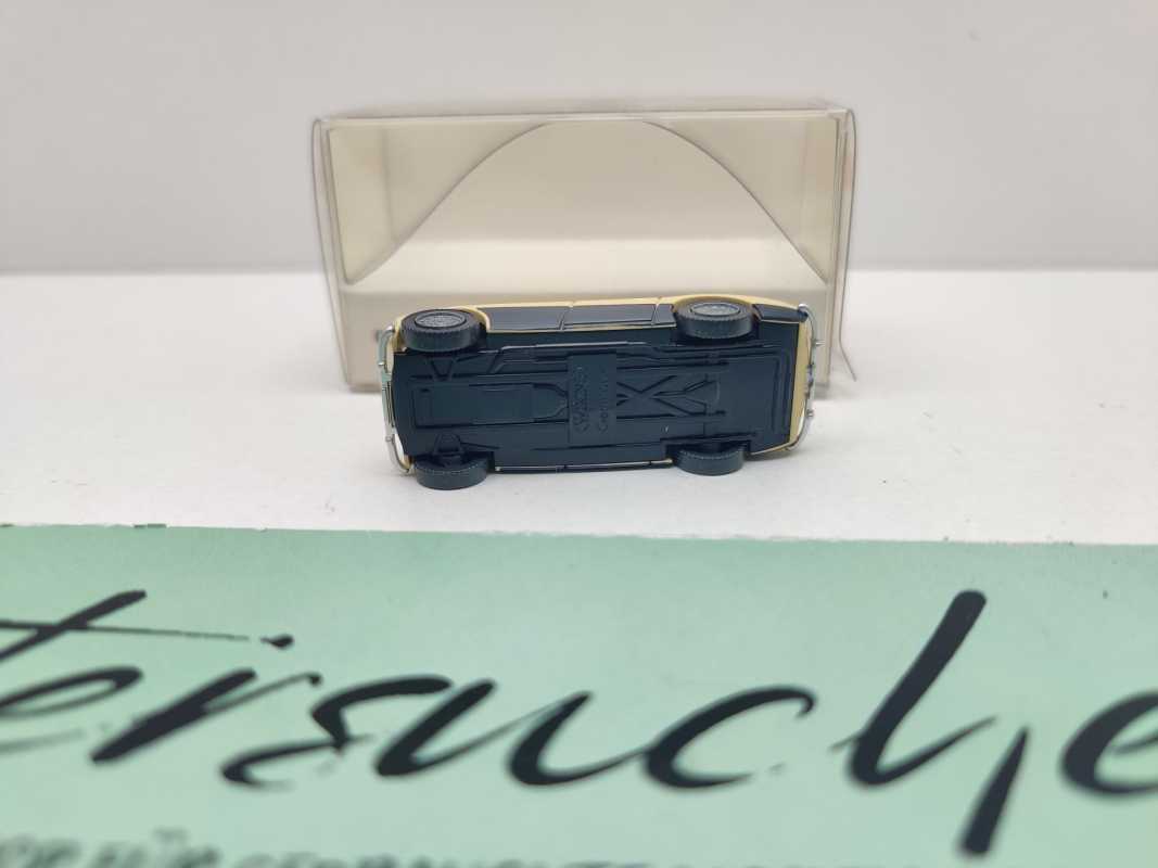 Wiking H0 081 09 Fahrzeugmodell "Austin Healey 300" / 1:87 / OVP