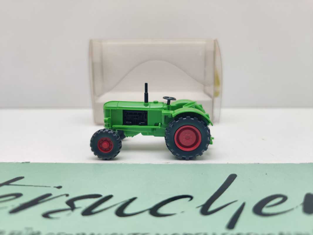 Wiking H0 881 01 24 Traktor Schlepper "Deutz" / 1:87 / OVP