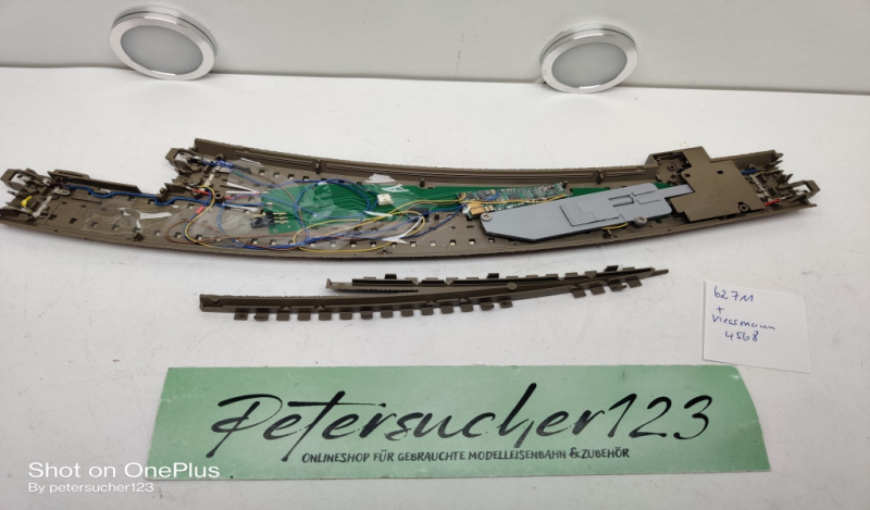 Trix / Viessmann H0 62711 / 4586 Weiche Links 236,1 mm / 12,1°/ Antrieb + Decoder