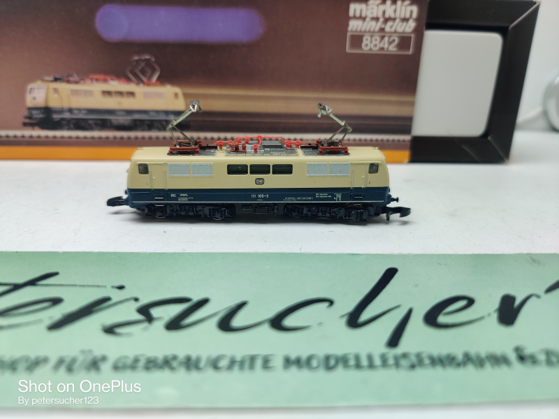 Märklin Z DC 8842  / Schnellzuglokomotive BR 111 / DB / OVP