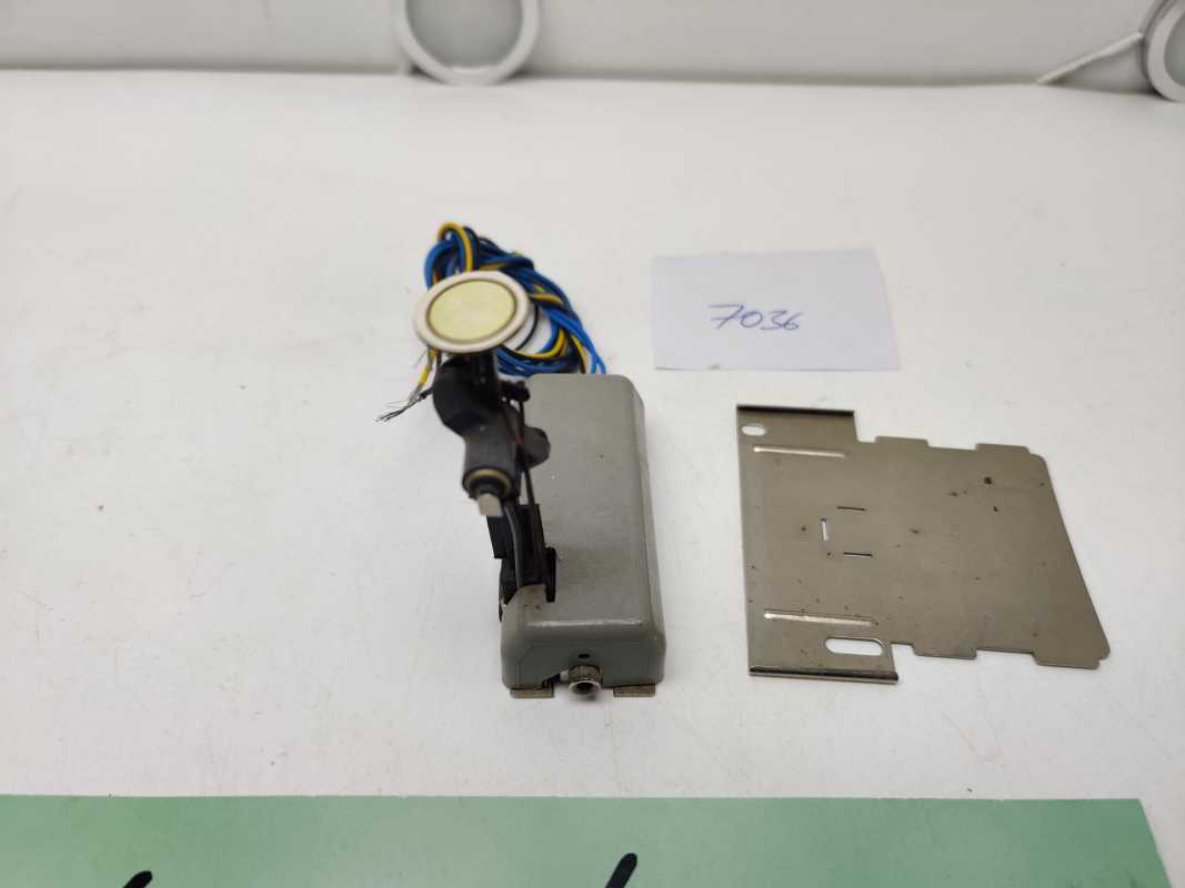 MÄRKLIN H0 7036 / Vorsignal / M-Gleis / Kurze Kabel