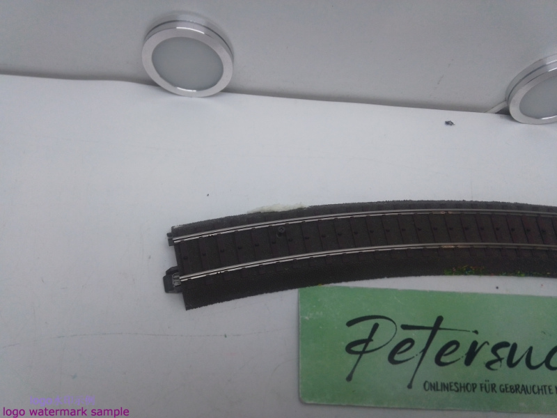 Märklin H0 1 x gebogenes C-Gleis 24430  R4  = 579.3 mm / 30° / Anlagenrückbau