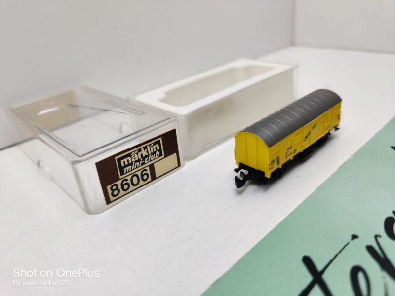 Märklin Z DC 8606 Bananenwagen / Ibbis / DB / OVP
