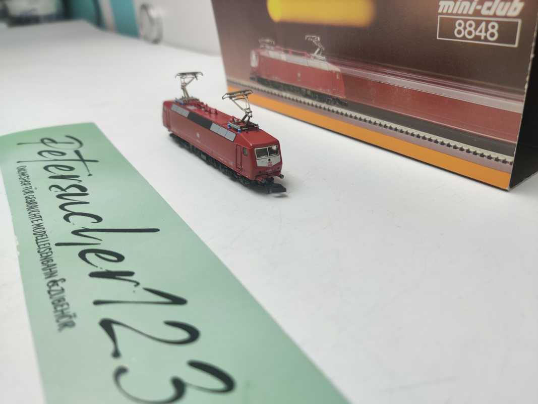Märklin Mini Club Z DC 8848 / BR120 / elektrischen Mehrzwecklokomotive / DB / Rot / Analog / OVP