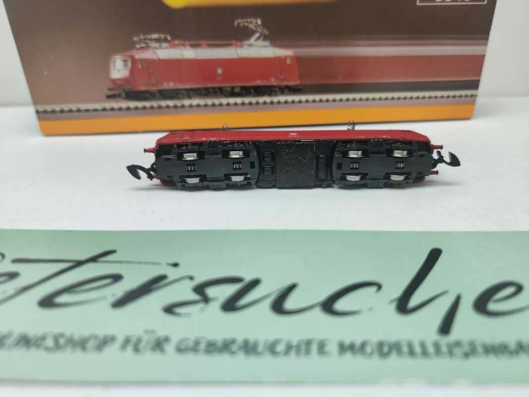 Märklin Mini Club Z DC 8848 / BR120 / elektrischen Mehrzwecklokomotive / DB / Rot / Analog / OVP