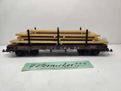 LGB Spur G 41600 / amerikanischen Flachwagen mit Rungen / Ladegut Holz Eigenbau